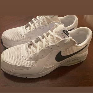 Nike Airmax Excee !